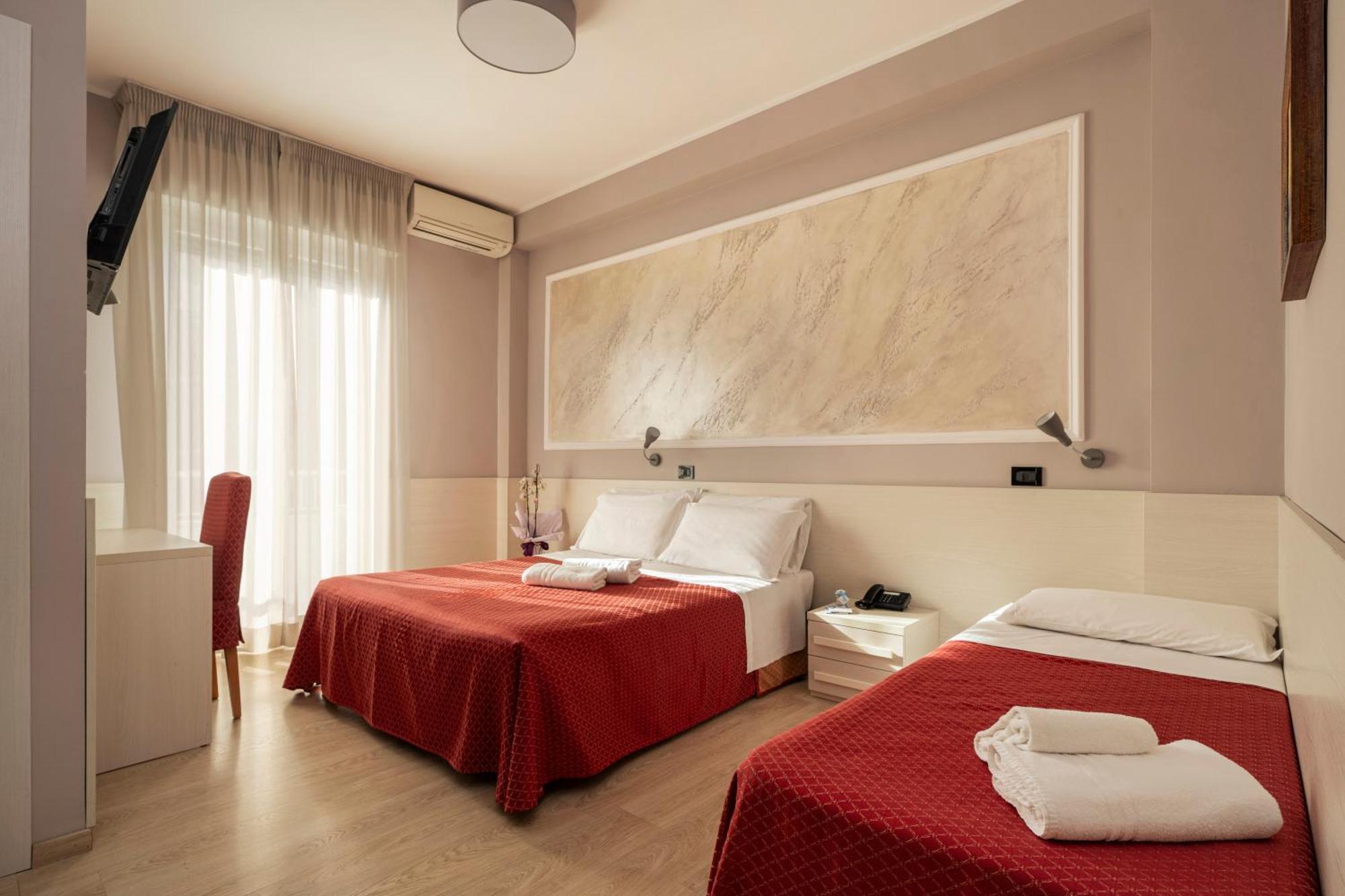 Hotel Mondial Porto Recanati Exteriér fotografie