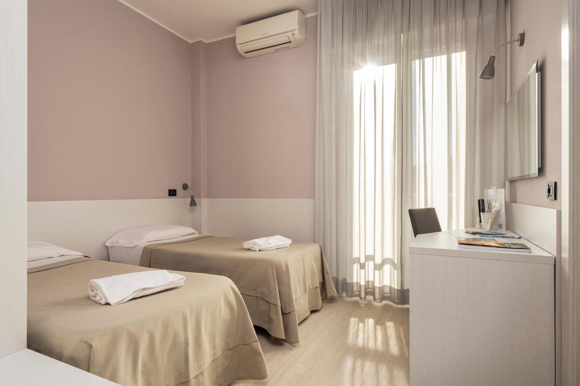 Hotel Mondial Porto Recanati Exteriér fotografie